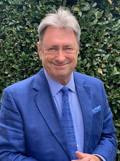 Alan-Titchmarsh Alan-Titchmarsh